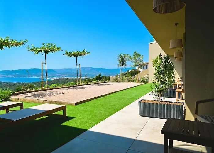 Villa A Pinnata Albitreccia